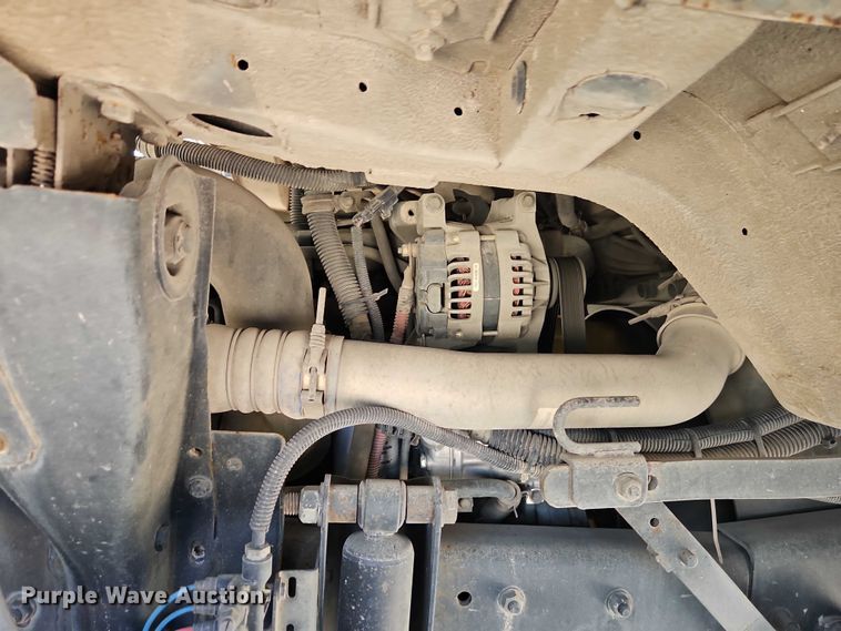 image for item EO4669 2007 Freightliner FC80 street sweeper truck