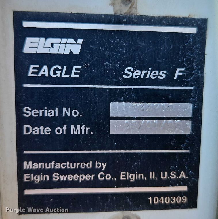 image for item EO4669 2007 Freightliner FC80 street sweeper truck