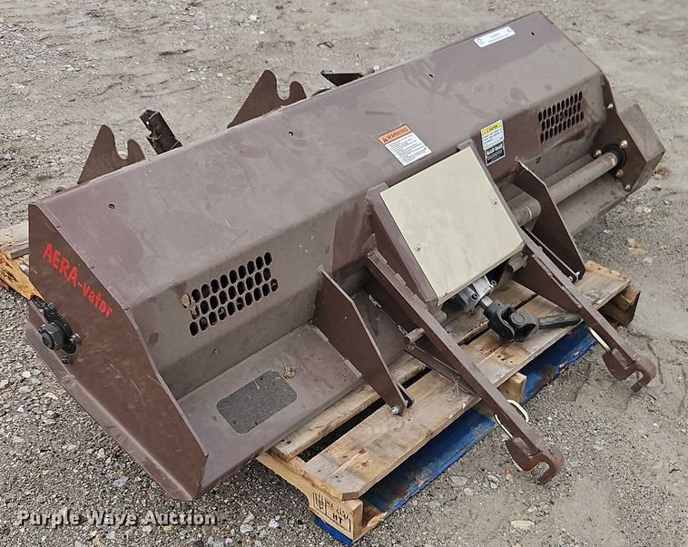 image for item EO4679 Grass Hopper 660 aerator