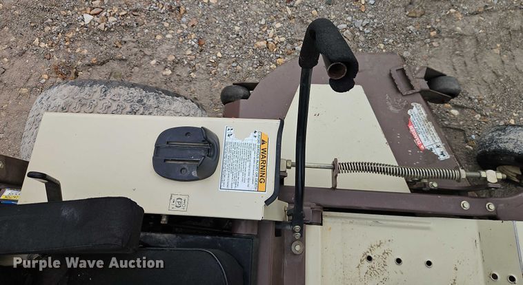 image for item EO4680 Grasshopper 335B ZTR lawn mower