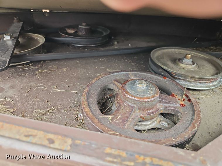 image for item EO4681 Grasshopper 735 Lawn Mower