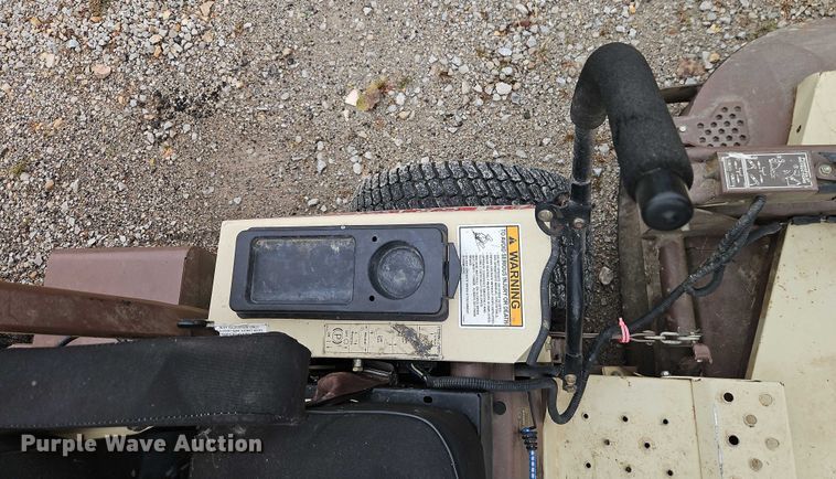 image for item EO4681 Grasshopper 735 Lawn Mower