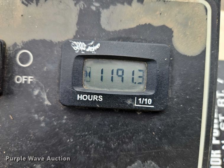 image for item EO4681 Grasshopper 735 Lawn Mower