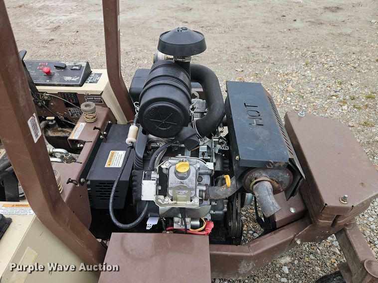 image for item EO4681 Grasshopper 735 Lawn Mower