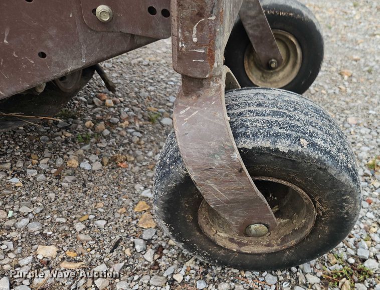 image for item EO4681 Grasshopper 735 Lawn Mower