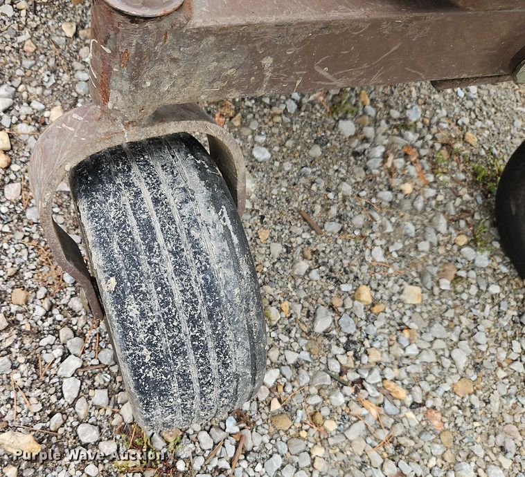 image for item EO4681 Grasshopper 735 Lawn Mower