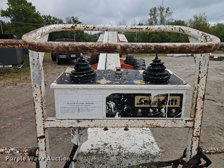 image for item EO4683 Snorkelift TB60 boom lift