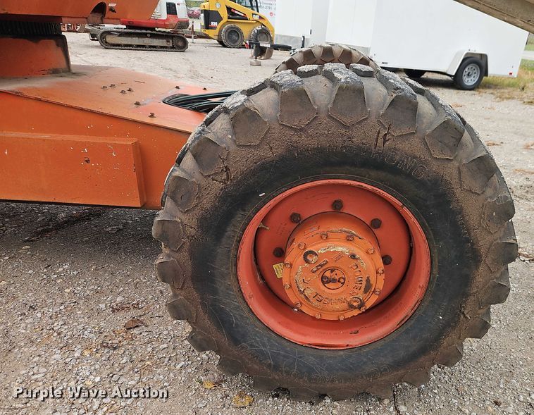 image for item EO4683 Snorkelift TB60 boom lift
