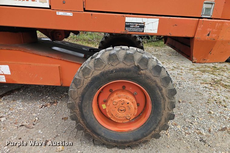 image for item EO4683 Snorkelift TB60 boom lift