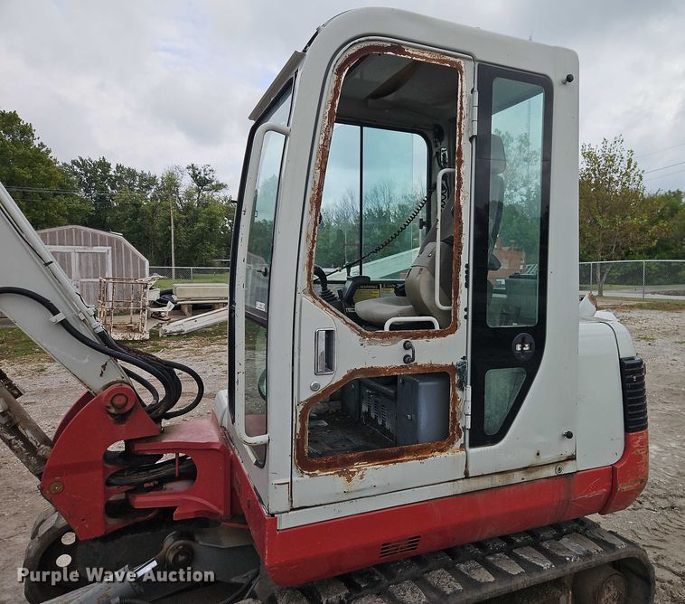 image for item EO4684 2004 Takeuchi TB145 mini excavator