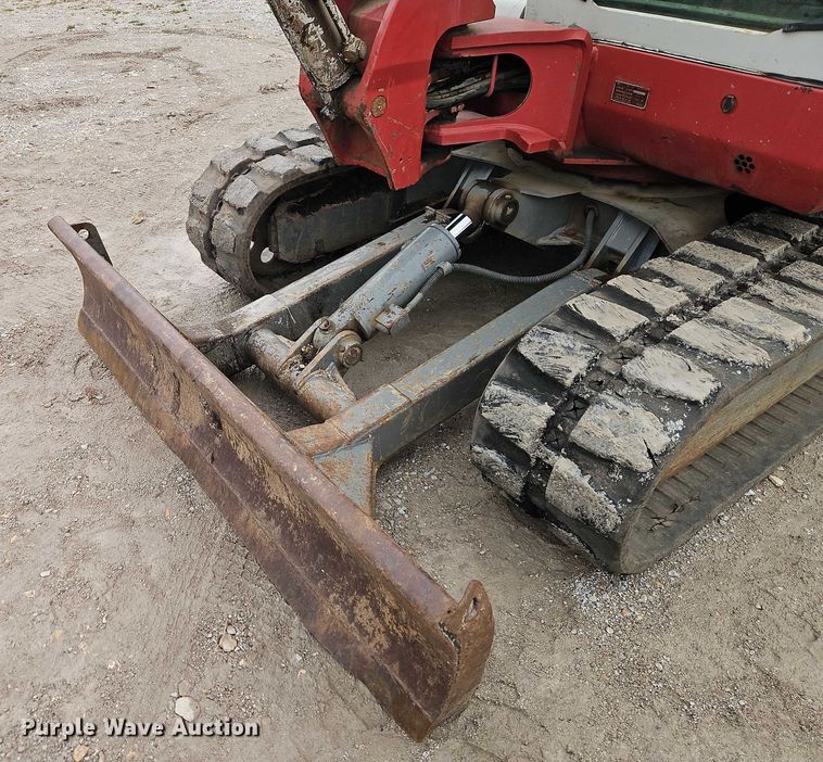 image for item EO4684 2004 Takeuchi TB145 mini excavator