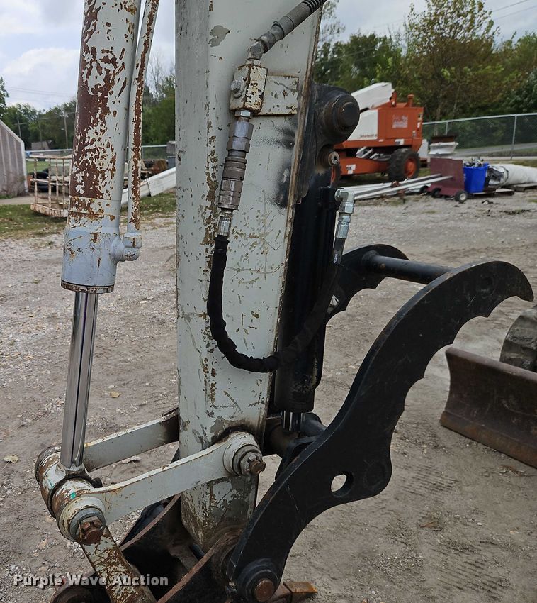 image for item EO4684 2004 Takeuchi TB145 mini excavator