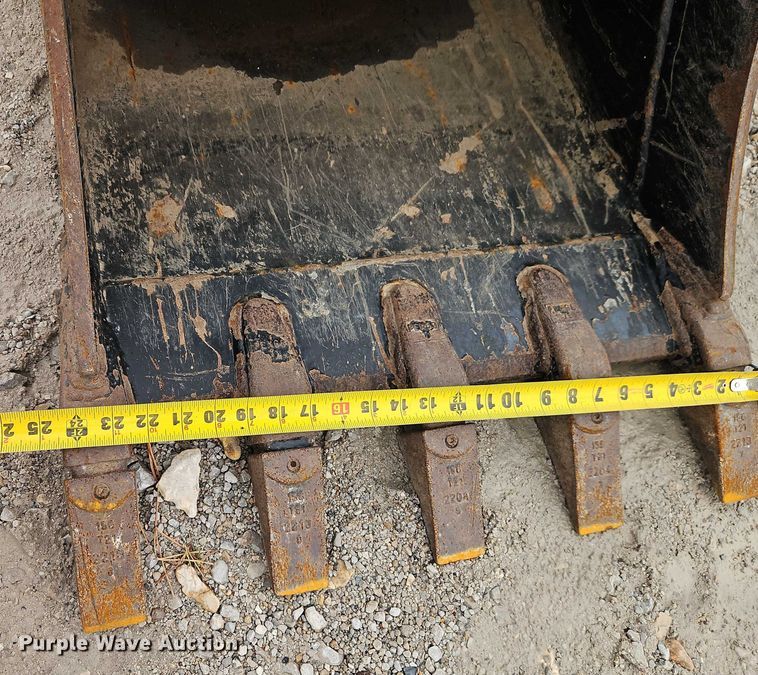 image for item EO4684 2004 Takeuchi TB145 mini excavator