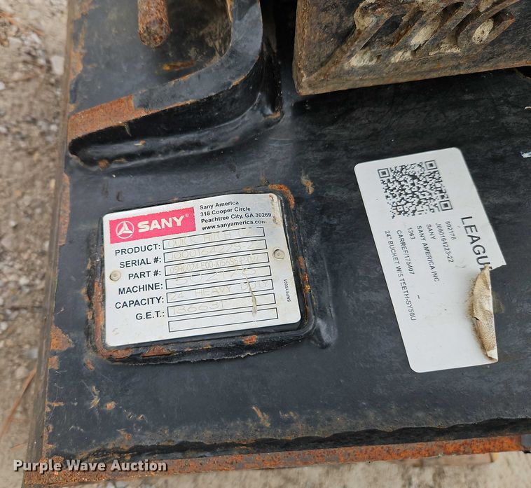 image for item EO4684 2004 Takeuchi TB145 mini excavator