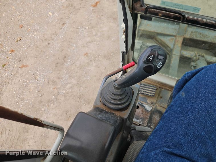 image for item EO4684 2004 Takeuchi TB145 mini excavator