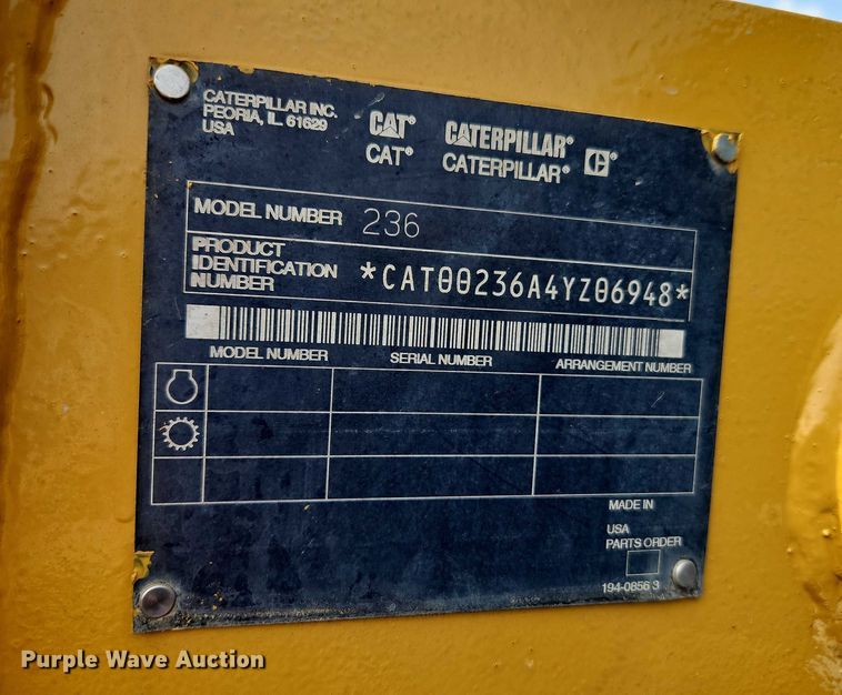 image for item EO4685 2004 Caterpillar 236 skid steer loader