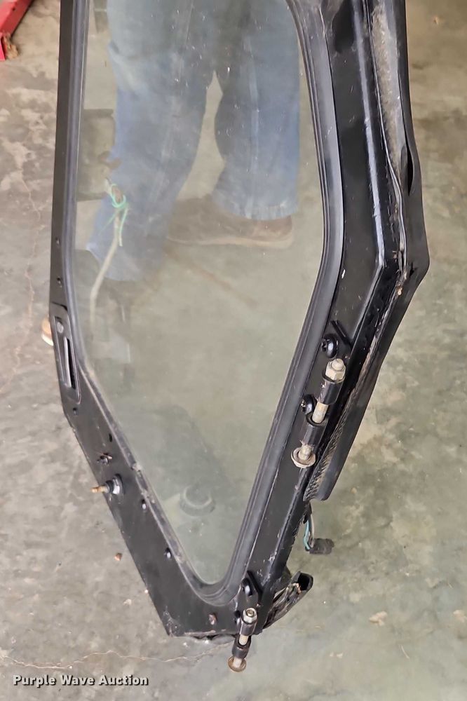 image for item EO4685 2004 Caterpillar 236 skid steer loader