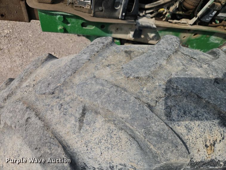 image for item EO4691 2013 John Deere 6115R MFWD tractor