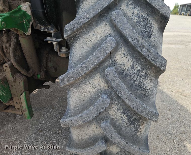 image for item EO4691 2013 John Deere 6115R MFWD tractor