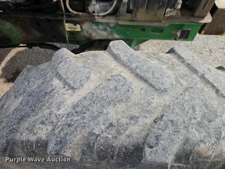 image for item EO4691 2013 John Deere 6115R MFWD tractor