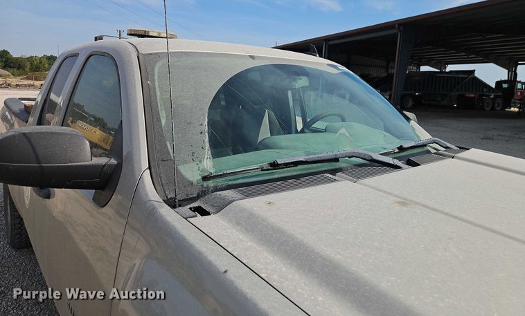 image for item EO4692 2008 Chevrolet Silverado 1500 Ext. Cab pickup truck