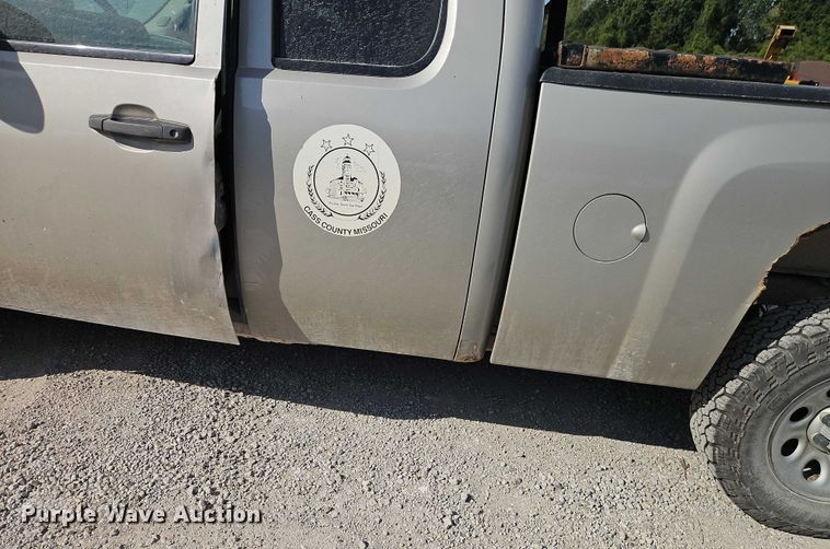 image for item EO4692 2008 Chevrolet Silverado 1500 Ext. Cab pickup truck