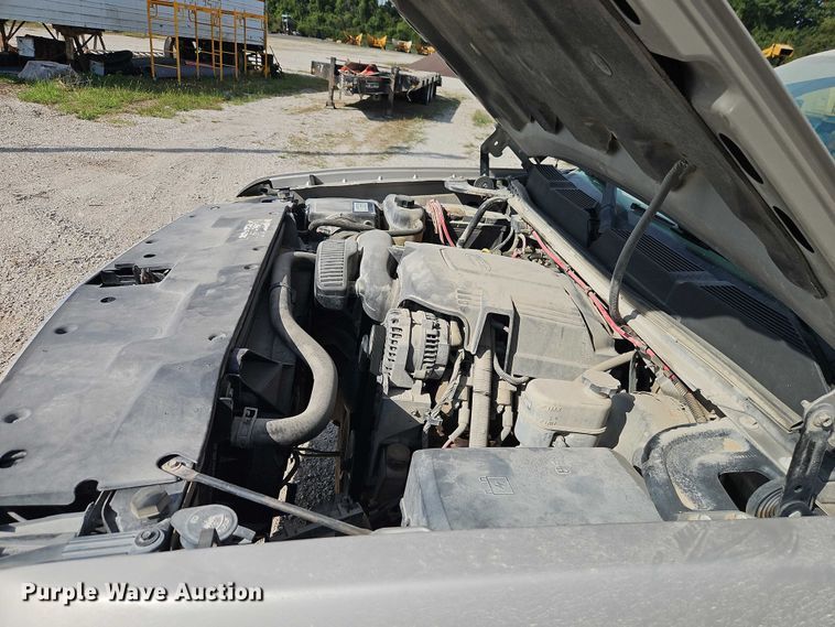 image for item EO4692 2008 Chevrolet Silverado 1500 Ext. Cab pickup truck