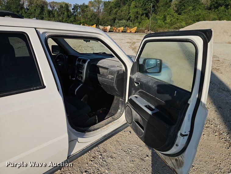 image for item EO4693 2008 Jeep Patriot SUV