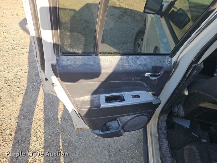 image for item EO4693 2008 Jeep Patriot SUV