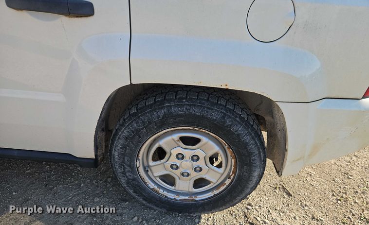 image for item EO4693 2008 Jeep Patriot SUV