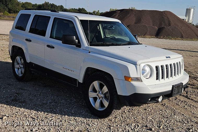 image for item EO4694 2016 Jeep Patriot SUV