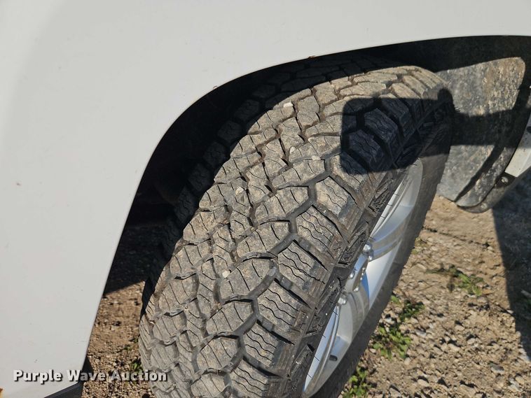 image for item EO4694 2016 Jeep Patriot SUV