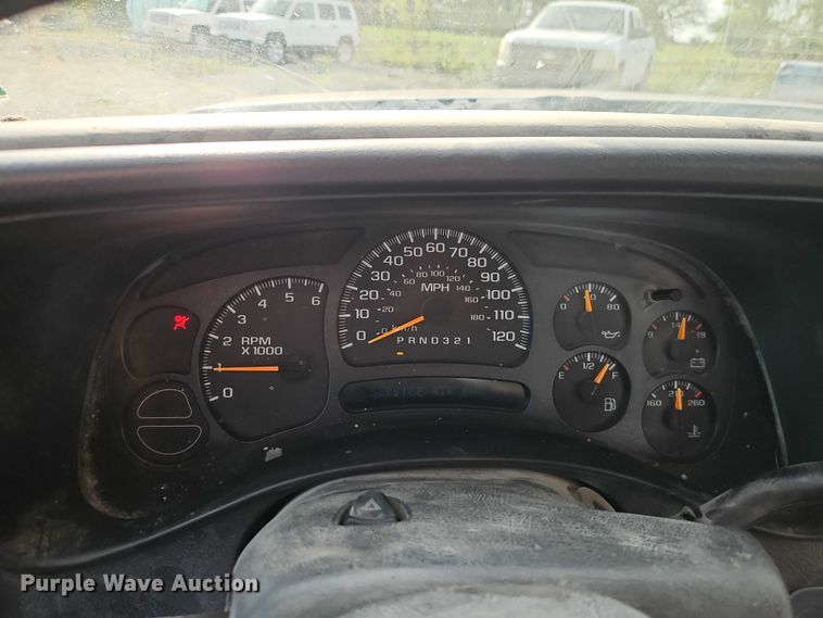 image for item EO4695 2006 Chevrolet Silverado 1500 pickup truck