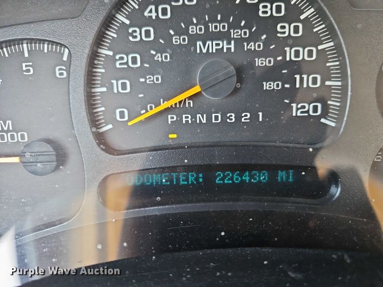 image for item EO4695 2006 Chevrolet Silverado 1500 pickup truck