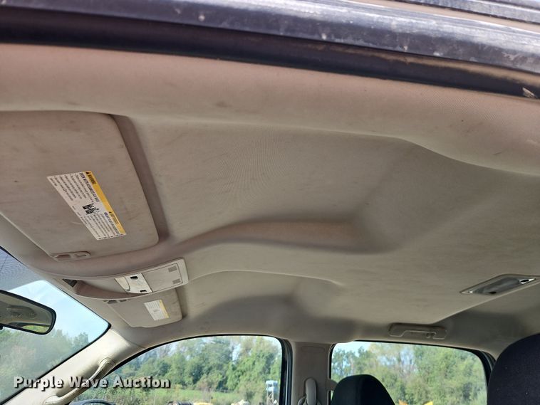 image for item EO4696 2008 Chevrolet Silverado 1500 Crew Cab pickup truck