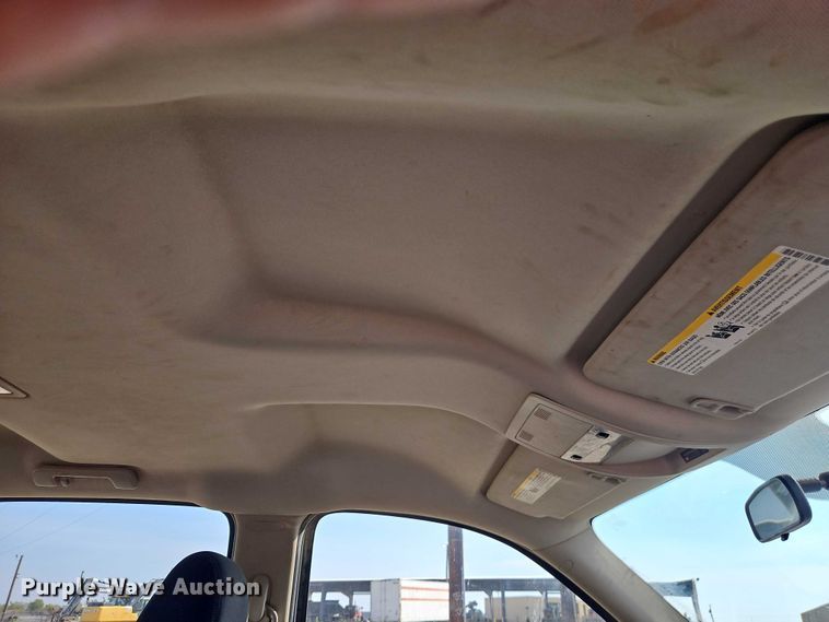 image for item EO4696 2008 Chevrolet Silverado 1500 Crew Cab pickup truck