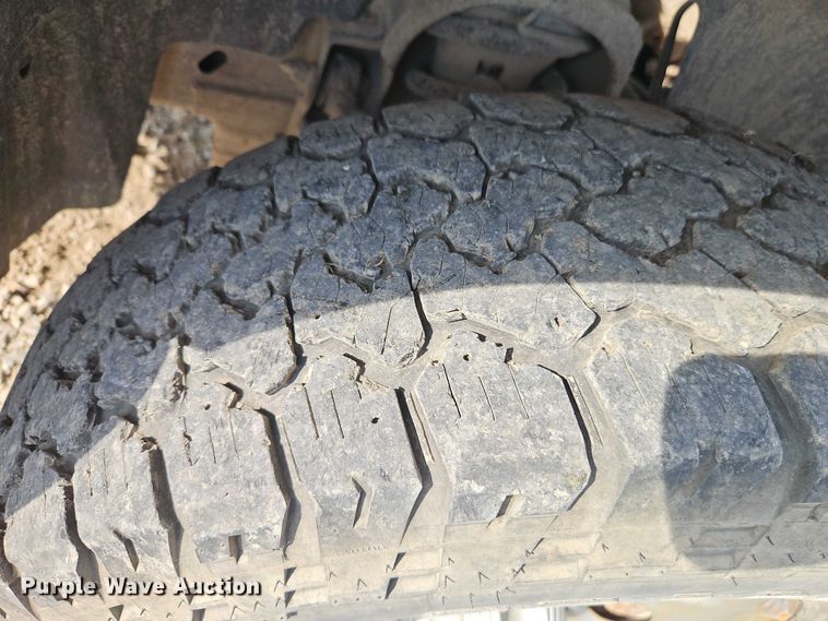 image for item EO4696 2008 Chevrolet Silverado 1500 Crew Cab pickup truck