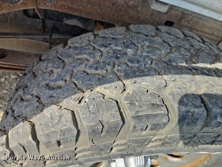 image for item EO4696 2008 Chevrolet Silverado 1500 Crew Cab pickup truck