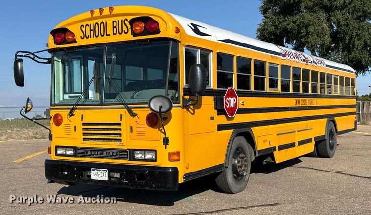 image for item EP0679 2003 Blue Bird school bus