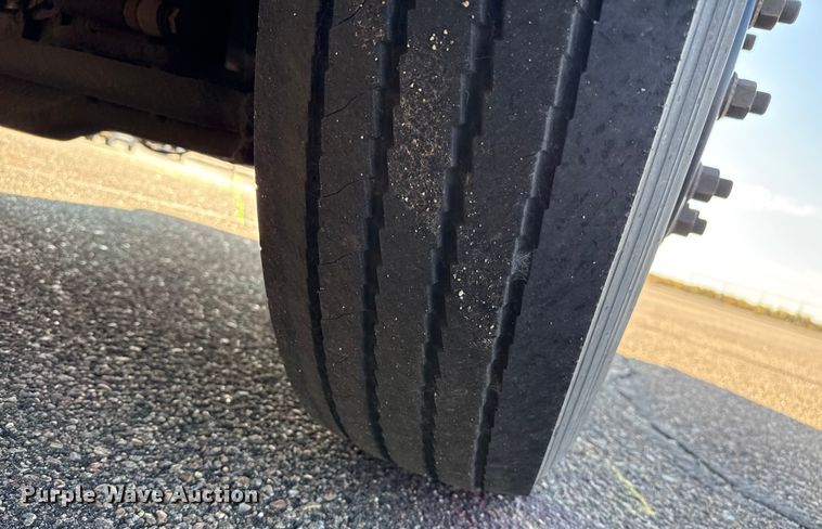 image for item EP0679 2003 Blue Bird school bus