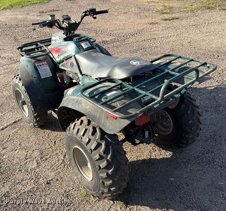 image for item EP0686 2011 Polaris Magnum ATV
