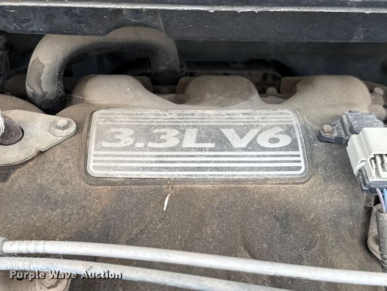 image for item EQ1002 2004 Dodge Caravan SXT van