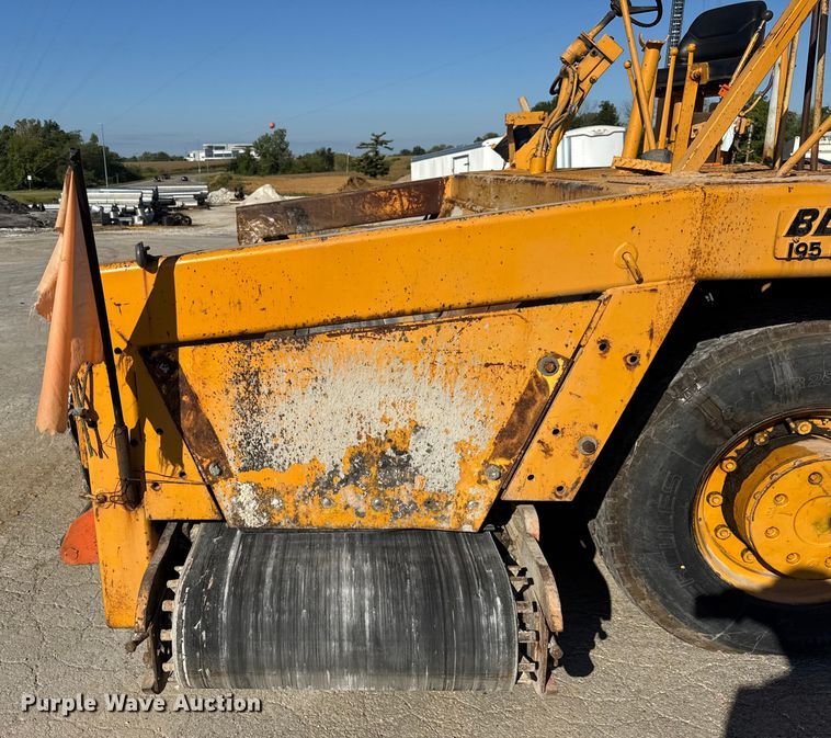 image for item ER0145 Blaw-Knox RW195 road widener