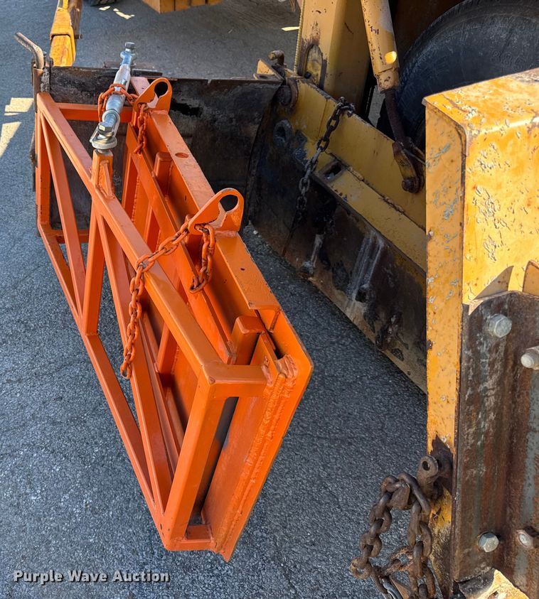 image for item ER0145 Blaw-Knox RW195 road widener