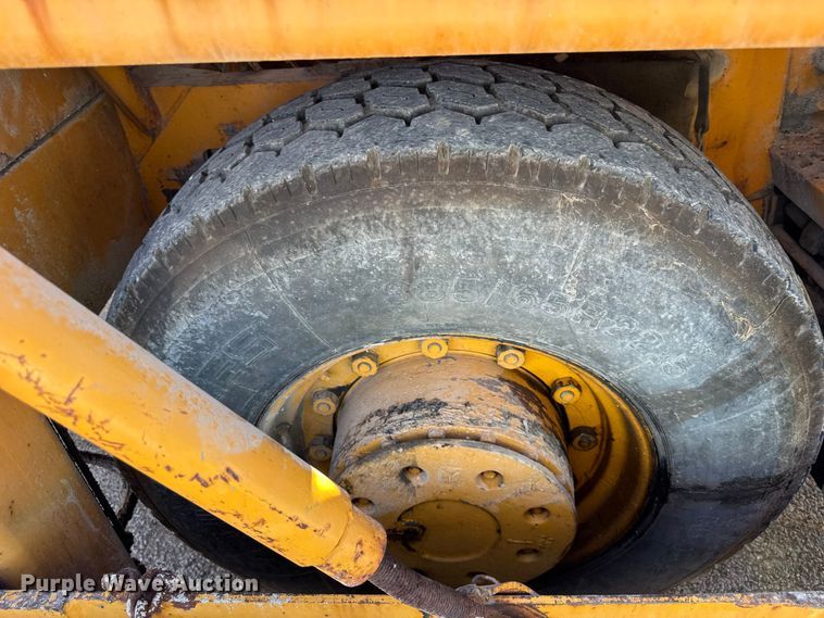 image for item ER0145 Blaw-Knox RW195 road widener