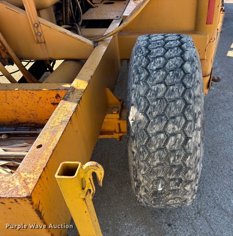 image for item ER0145 Blaw-Knox RW195 road widener