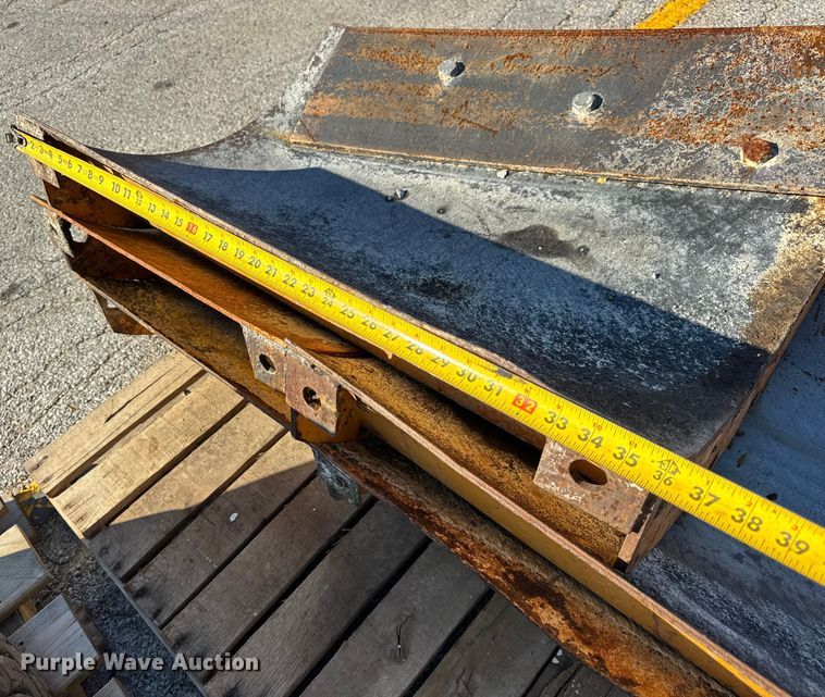 image for item ER0145 Blaw-Knox RW195 road widener