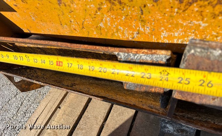 image for item ER0145 Blaw-Knox RW195 road widener