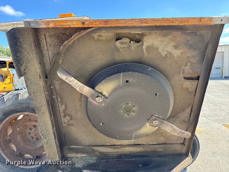 image for item ER0146 Ford 5600 tractor