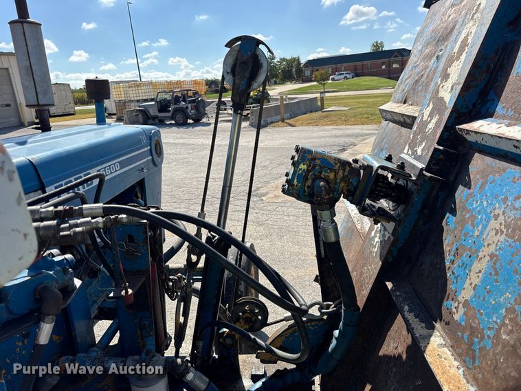 image for item ER0146 Ford 5600 tractor